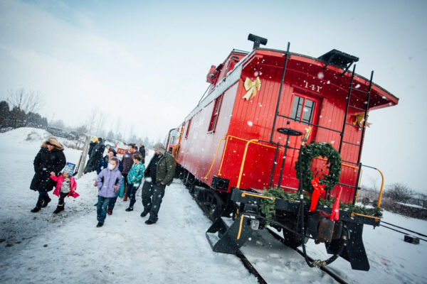 indiana-christmas-train-caboose