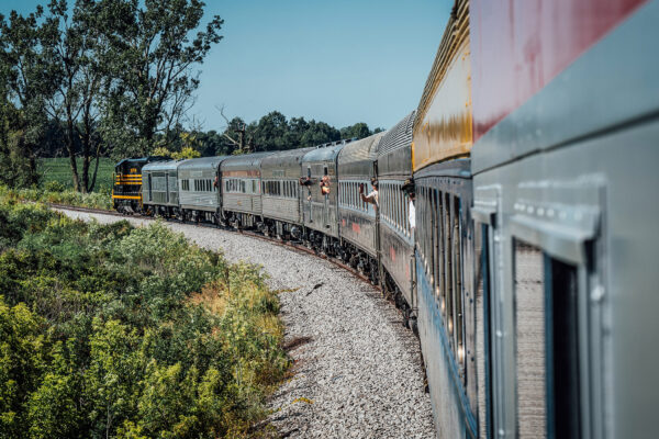 family-train-rides-in-indiana