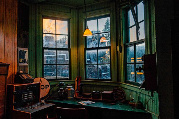 pleasant-lake-station-interior