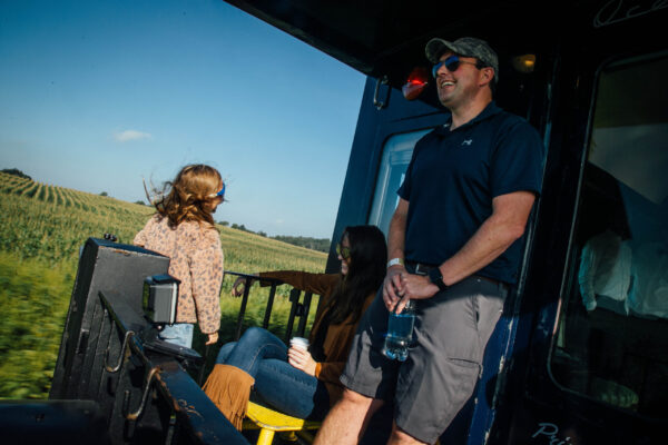private-car-family-train-ride